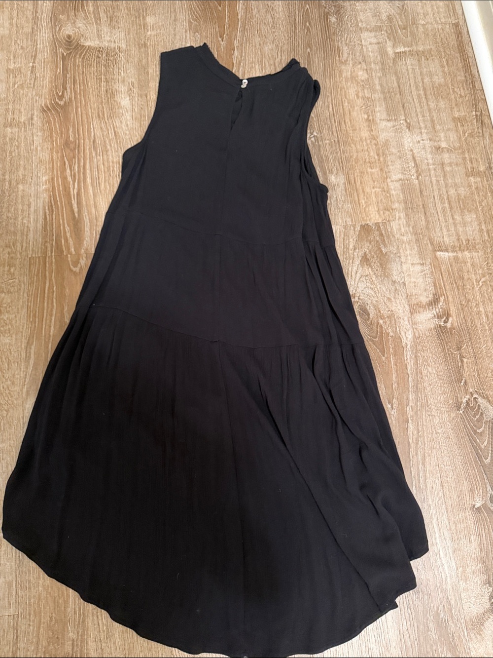 Maurices Sleeveless Tiered High-Low High-Neck Black Blouse - Picture 4 of 4